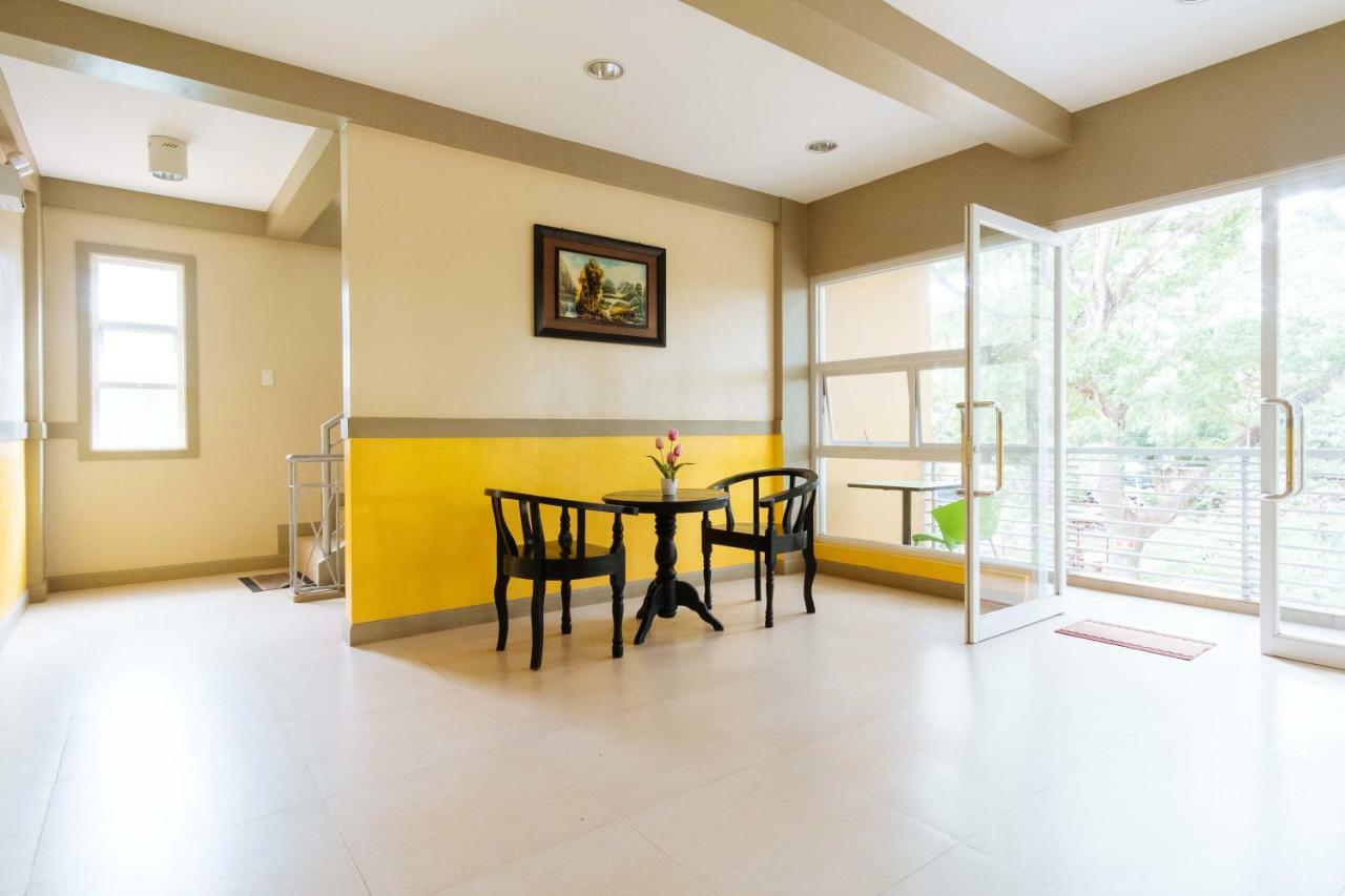 RedDoorz Premium @ Gabinete Road Palawan Hotel Puerto Princesa Exterior foto