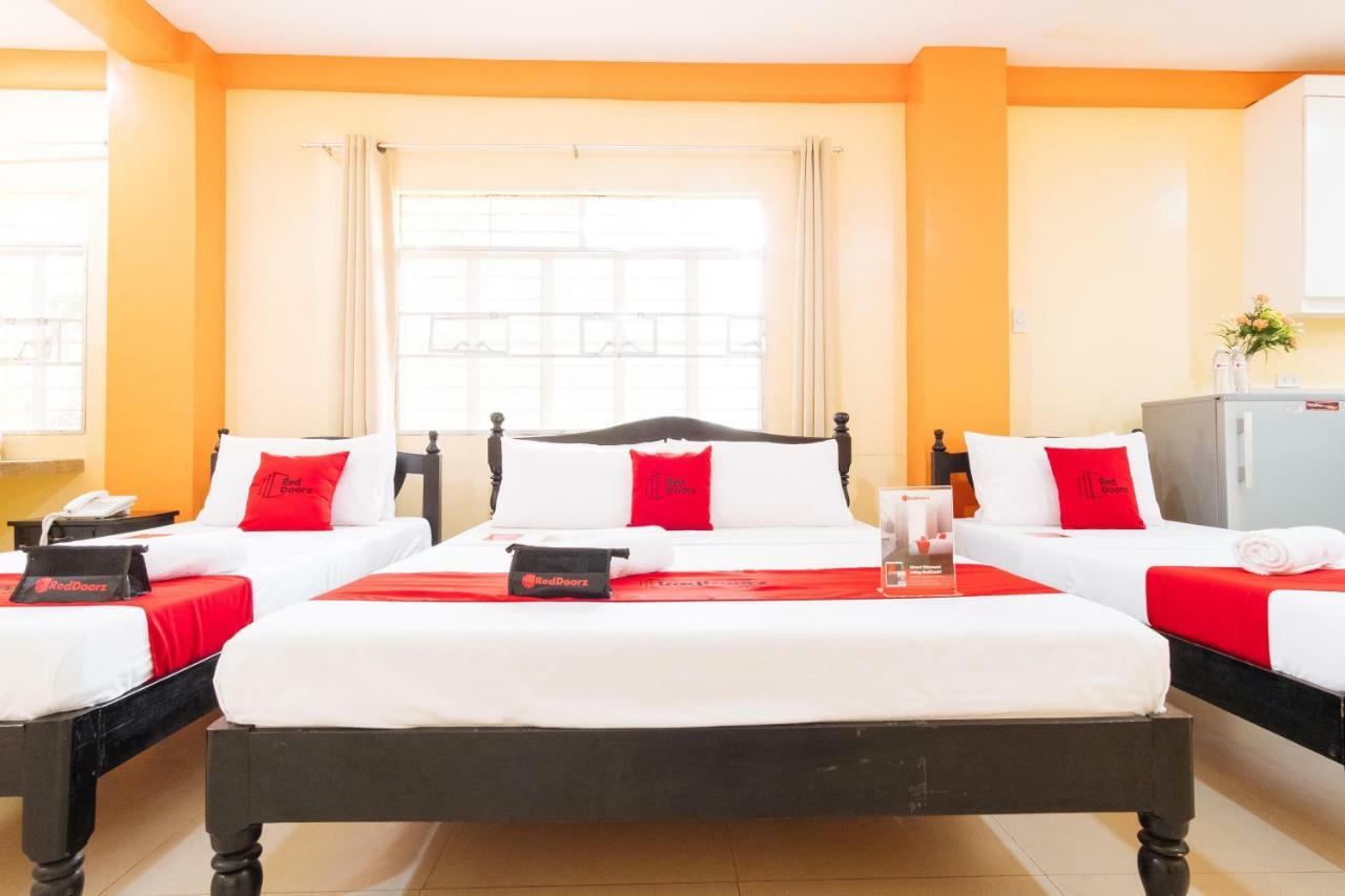 RedDoorz Premium @ Gabinete Road Palawan Hotel Puerto Princesa Exterior foto